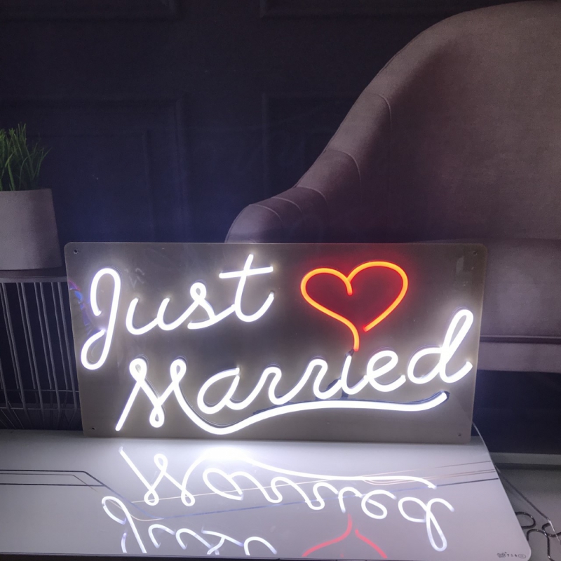 Just Married Neon Sign