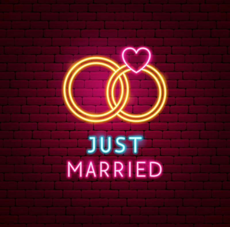 Just Married Rings Neon Sign